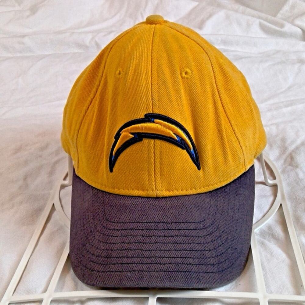 VTG San Diego Chargers Adjustable Cap/Hat Gold/Navy Blue Los Angeles NFL